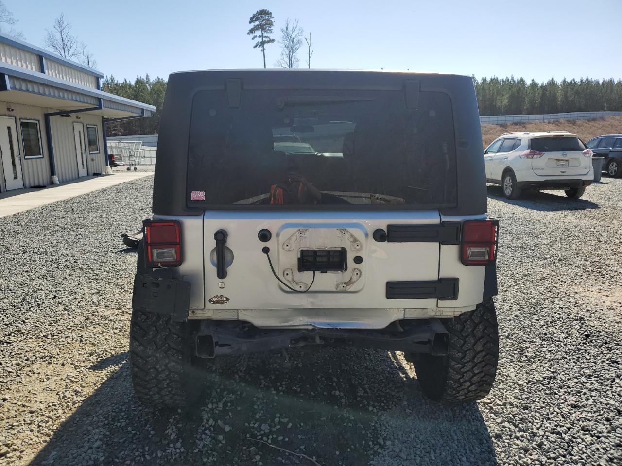 2012 Jeep Wrangler - Image 6