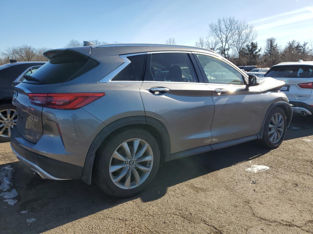 2021 Infiniti QX50 - Image 3
