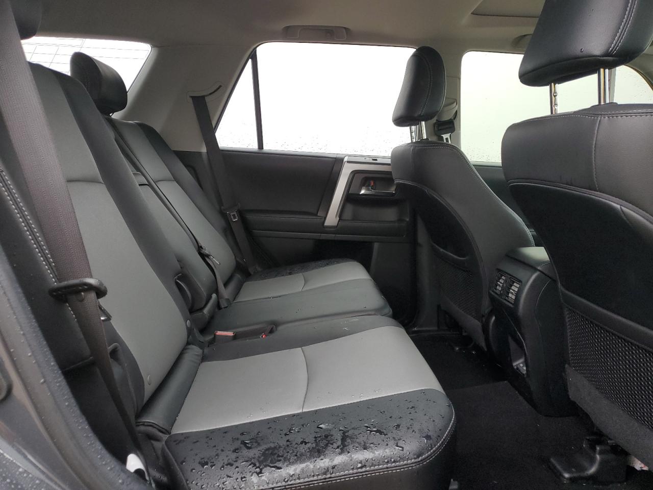 2024 Toyota 4Runner - Image 12