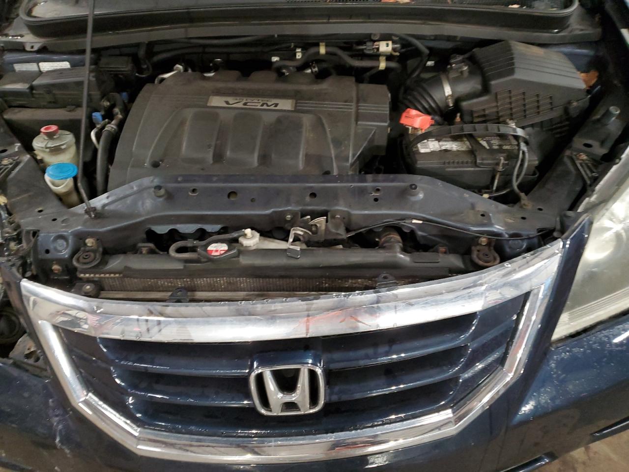 2010 Honda Odyssey - Image 12