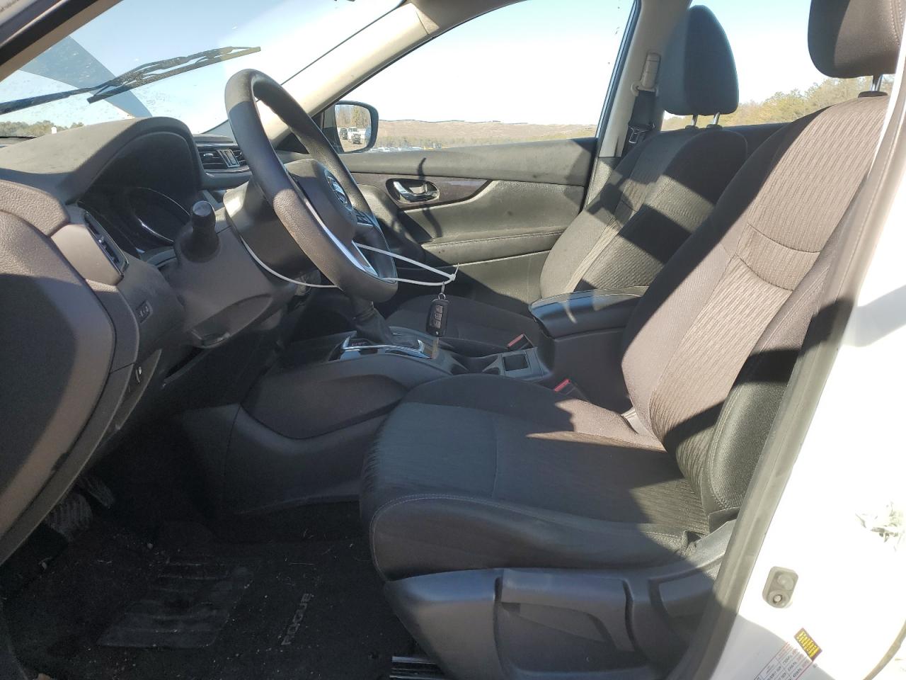 2018 Nissan Rogue - Image 7