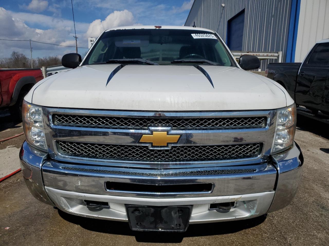 2013 Chevrolet Silverado - Image 5