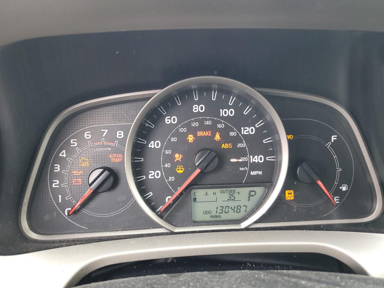 2013 Toyota RAV 4 - Image 9