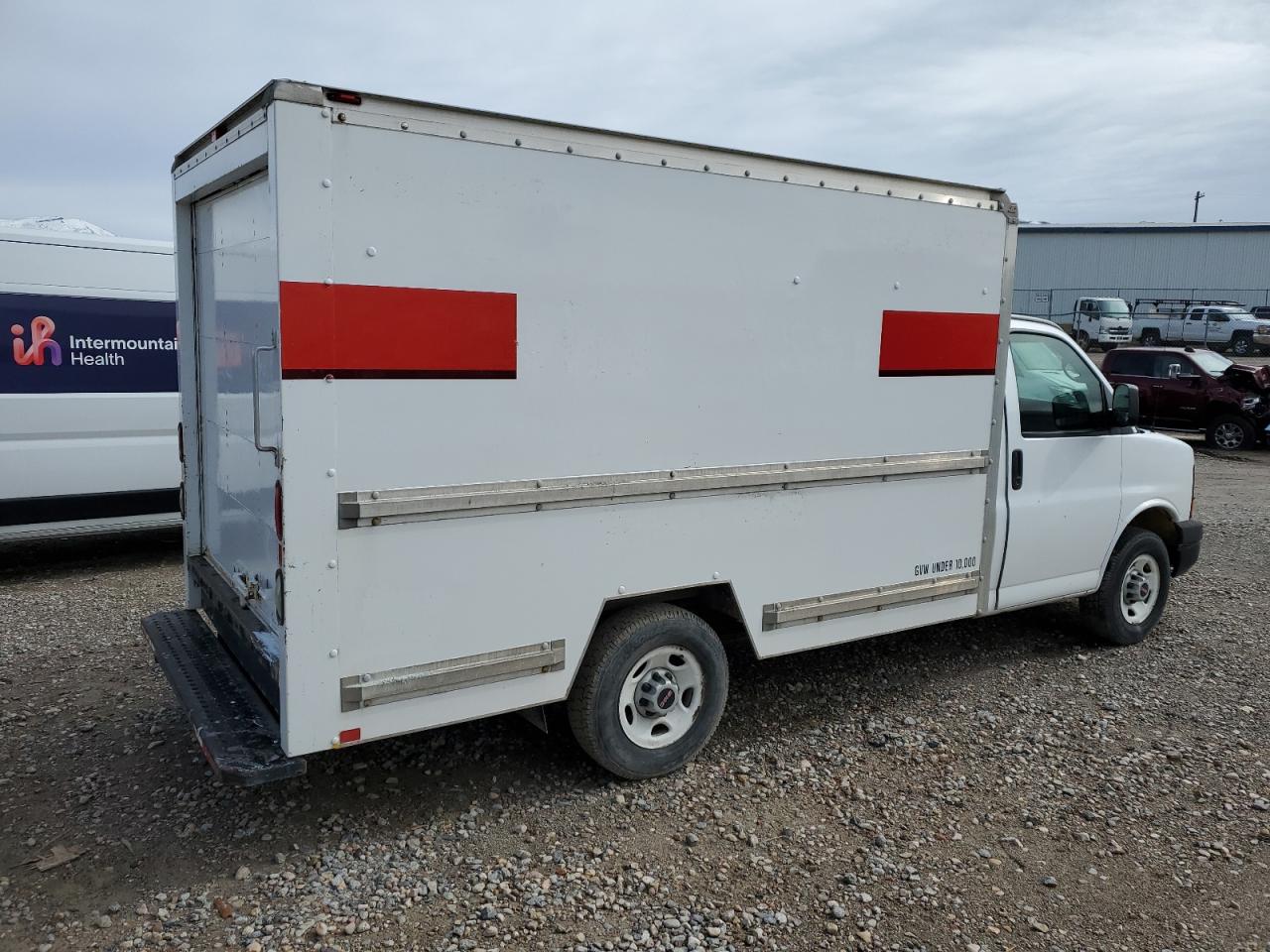 2009 GMC Savana - Image 3