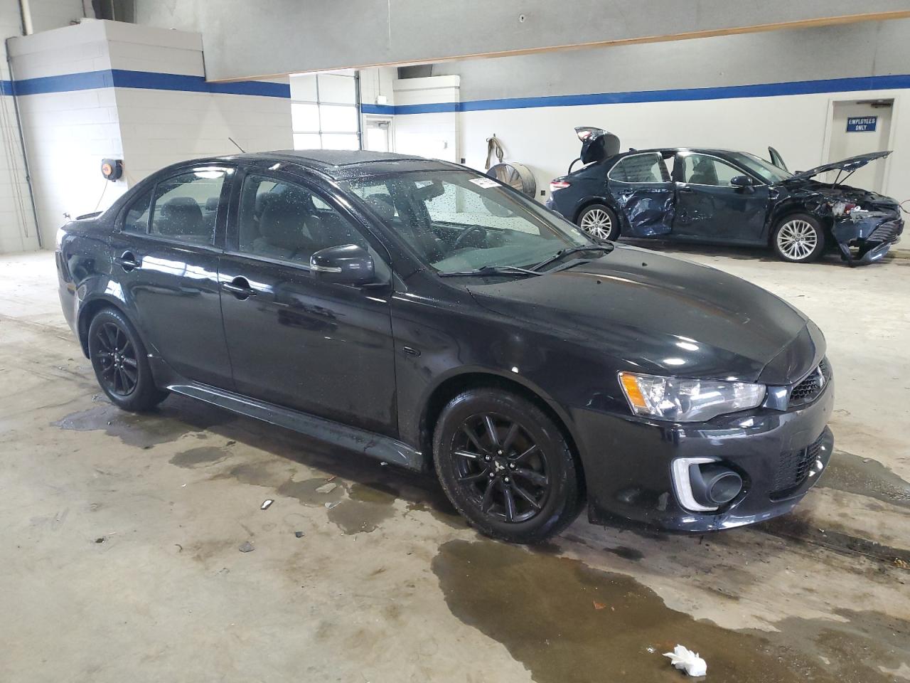 2017 Mitsubishi Lancer - Image 4