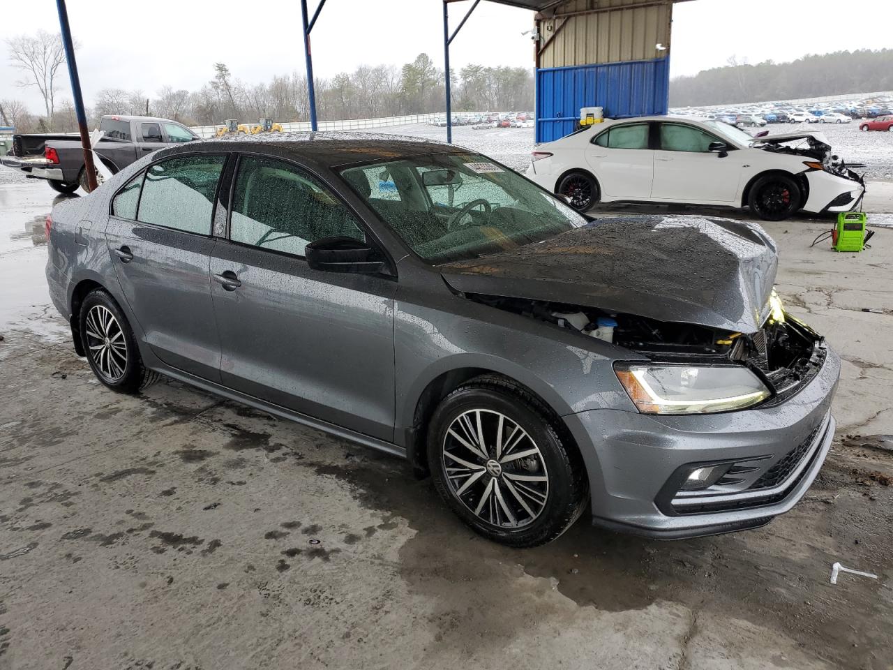 2018 Volkswagen Jetta - Image 4