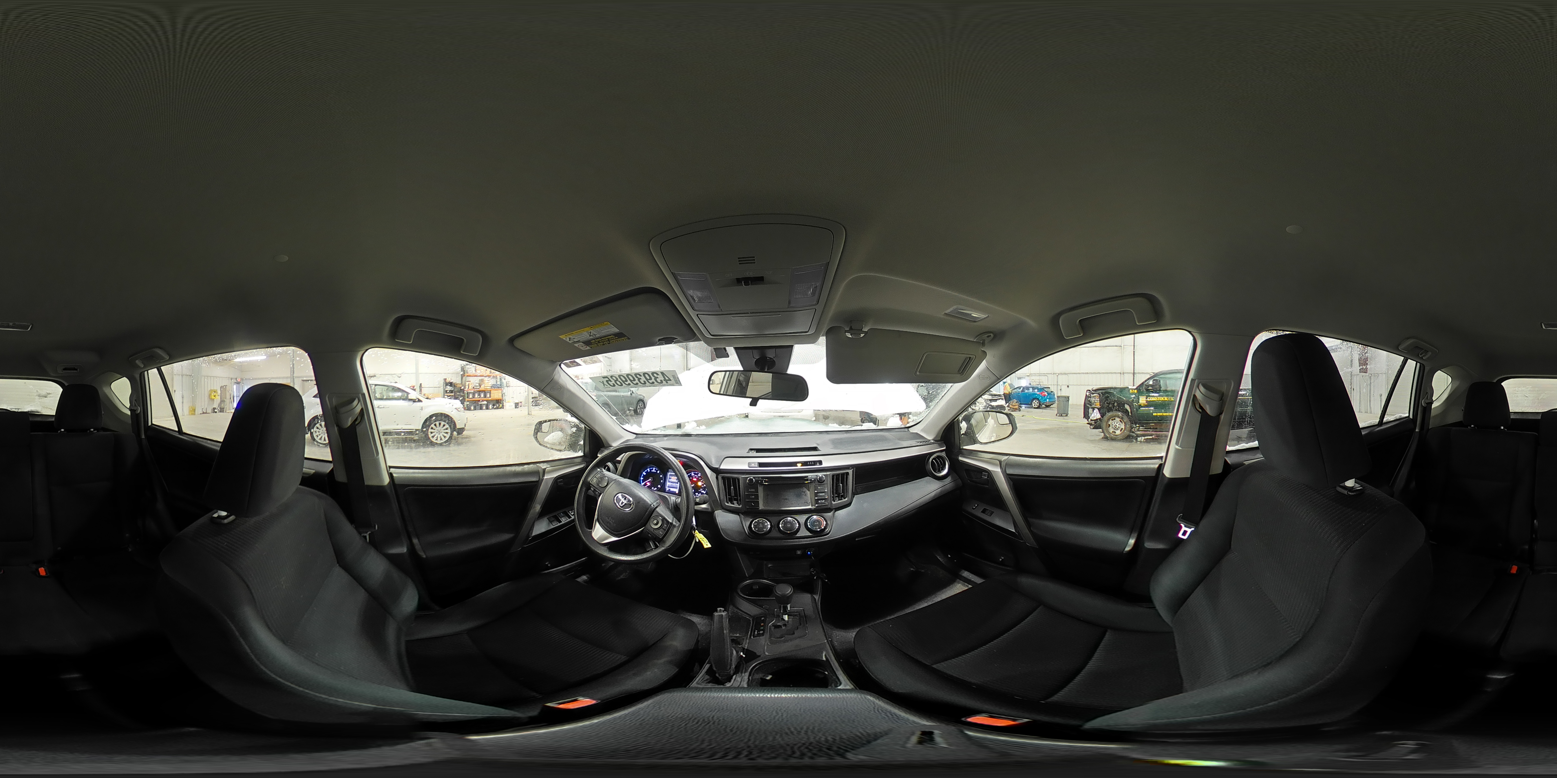 2018 Toyota RAV 4 - Image 14