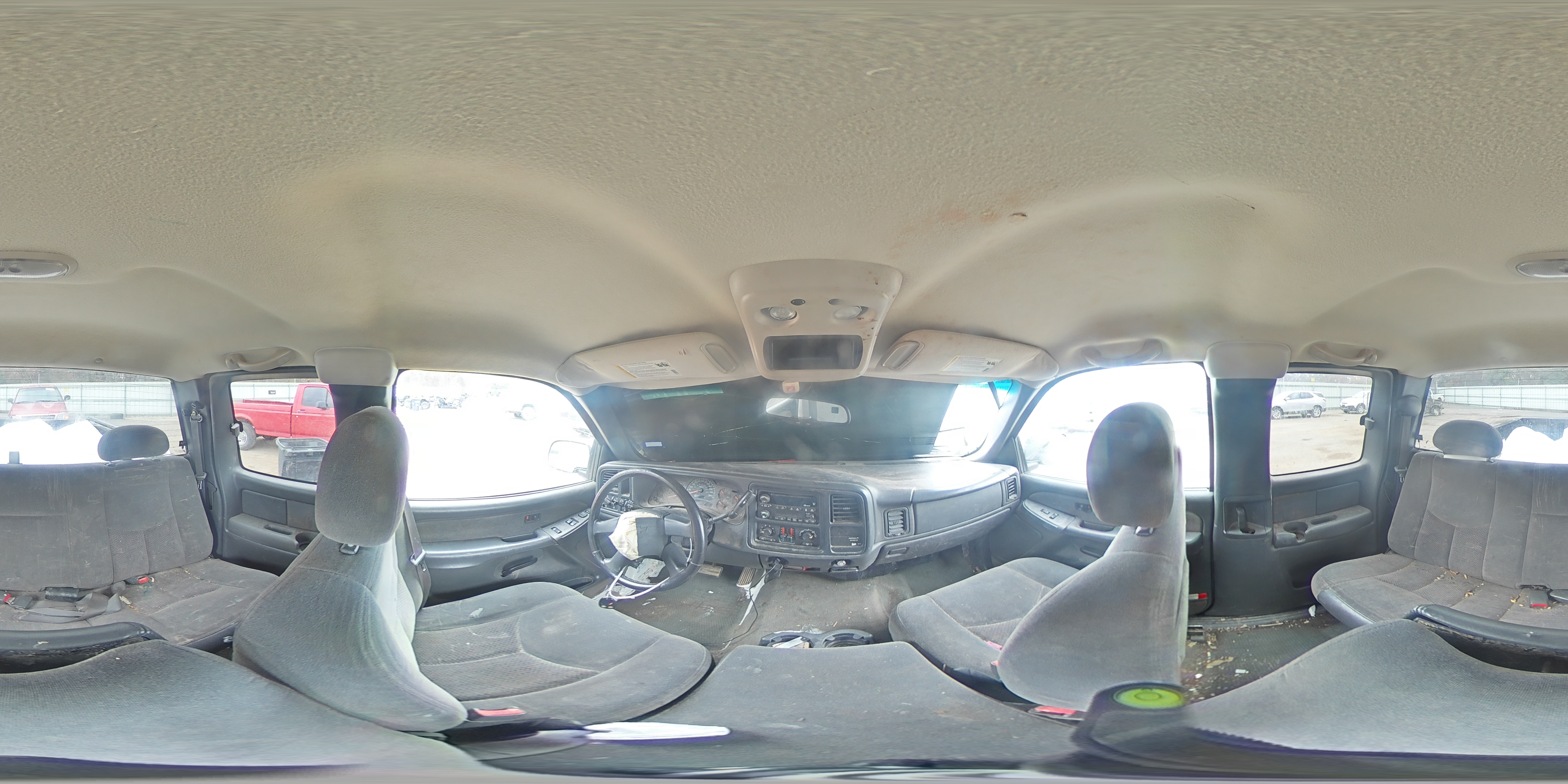 2003 Chevrolet Silverado - Image 12