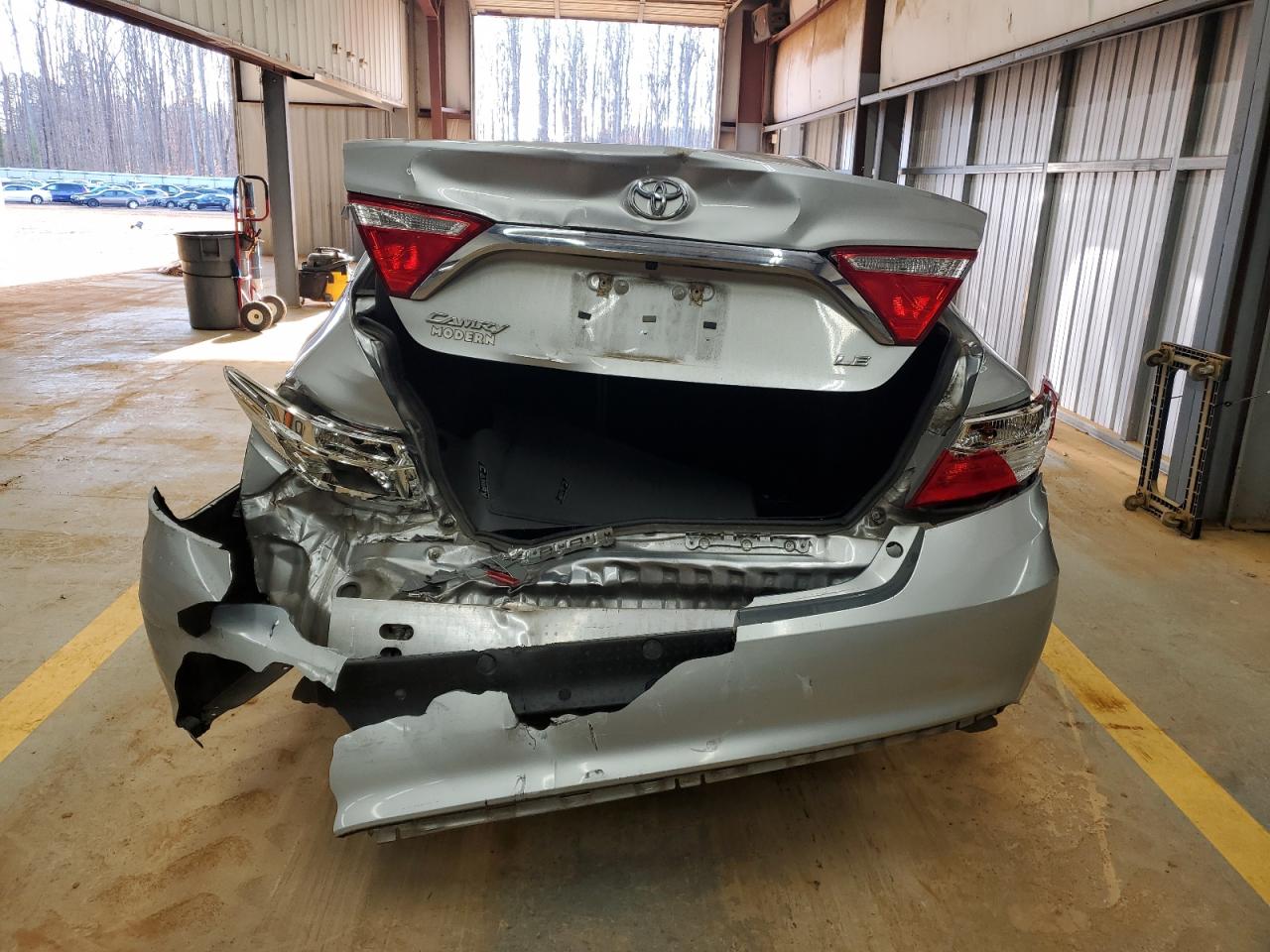 2017 Toyota Camry - Image 6