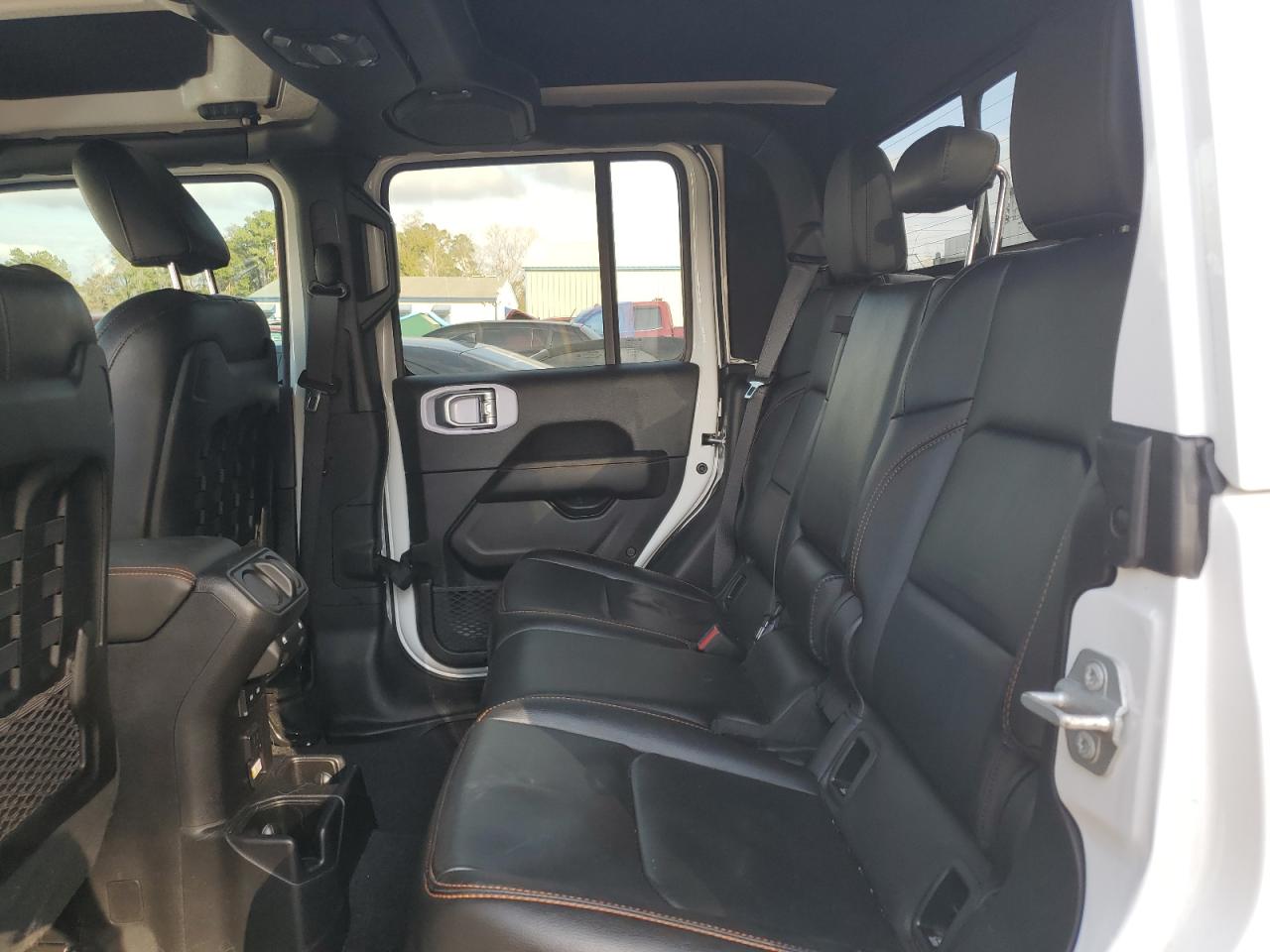 2021 Jeep Gladiator - Image 10