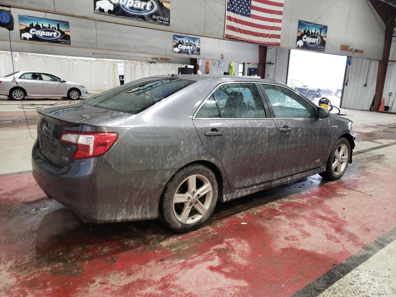 2014 Toyota Camry - Image 3