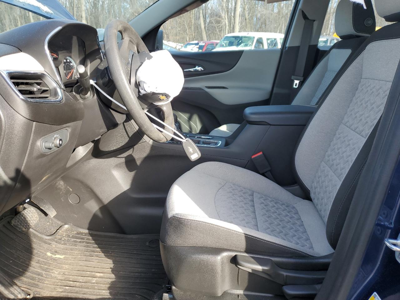 2023 Chevrolet Equinox - Image 7
