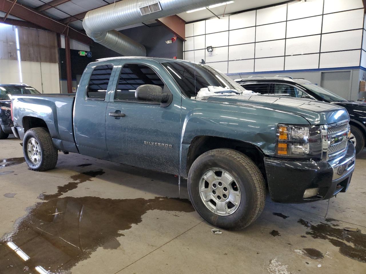 2013 Chevrolet Silverado - Image 4