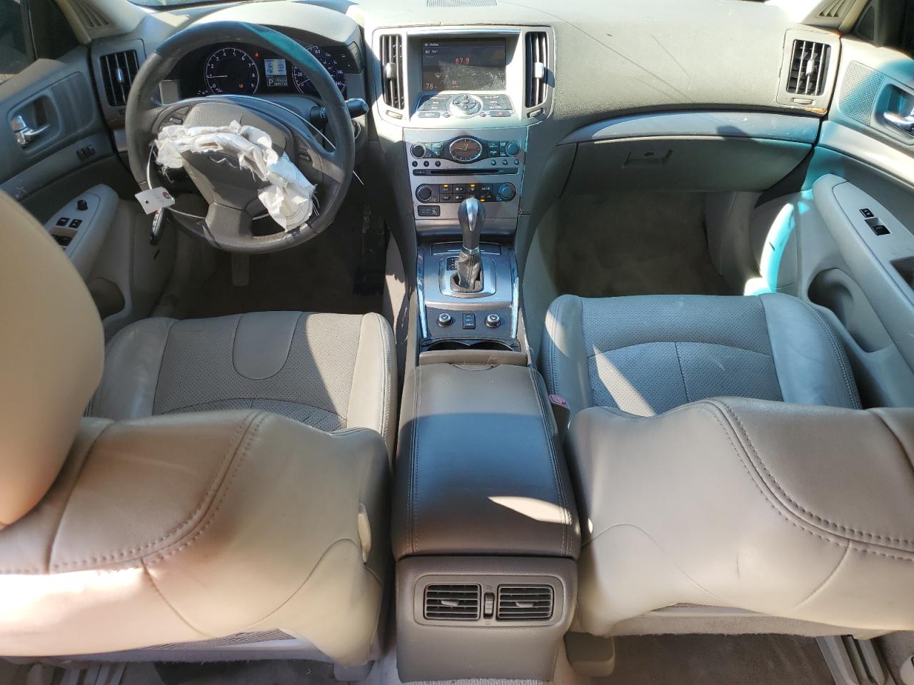 2012 Infiniti G - Image 8