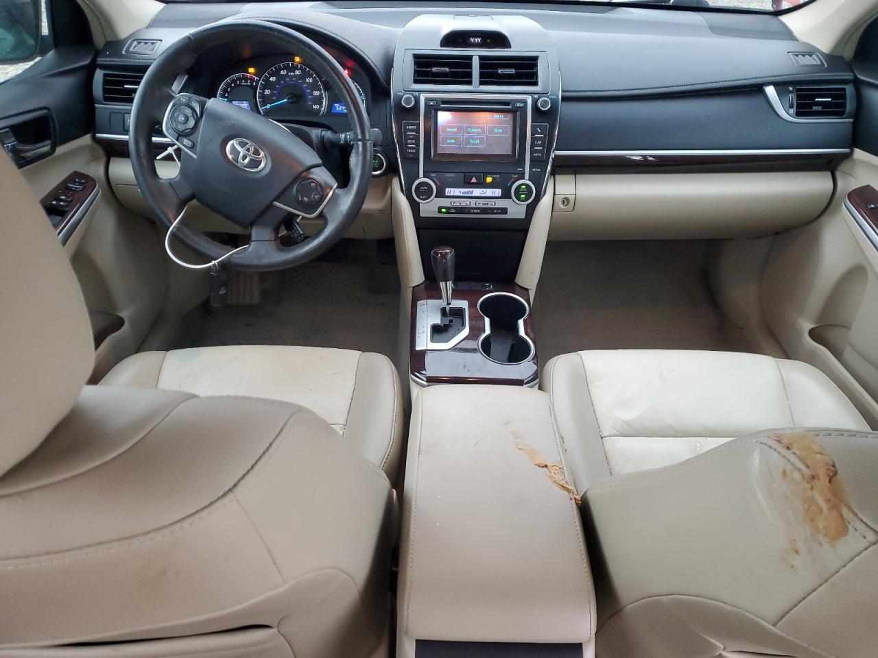 2012 Toyota Camry - Image 8