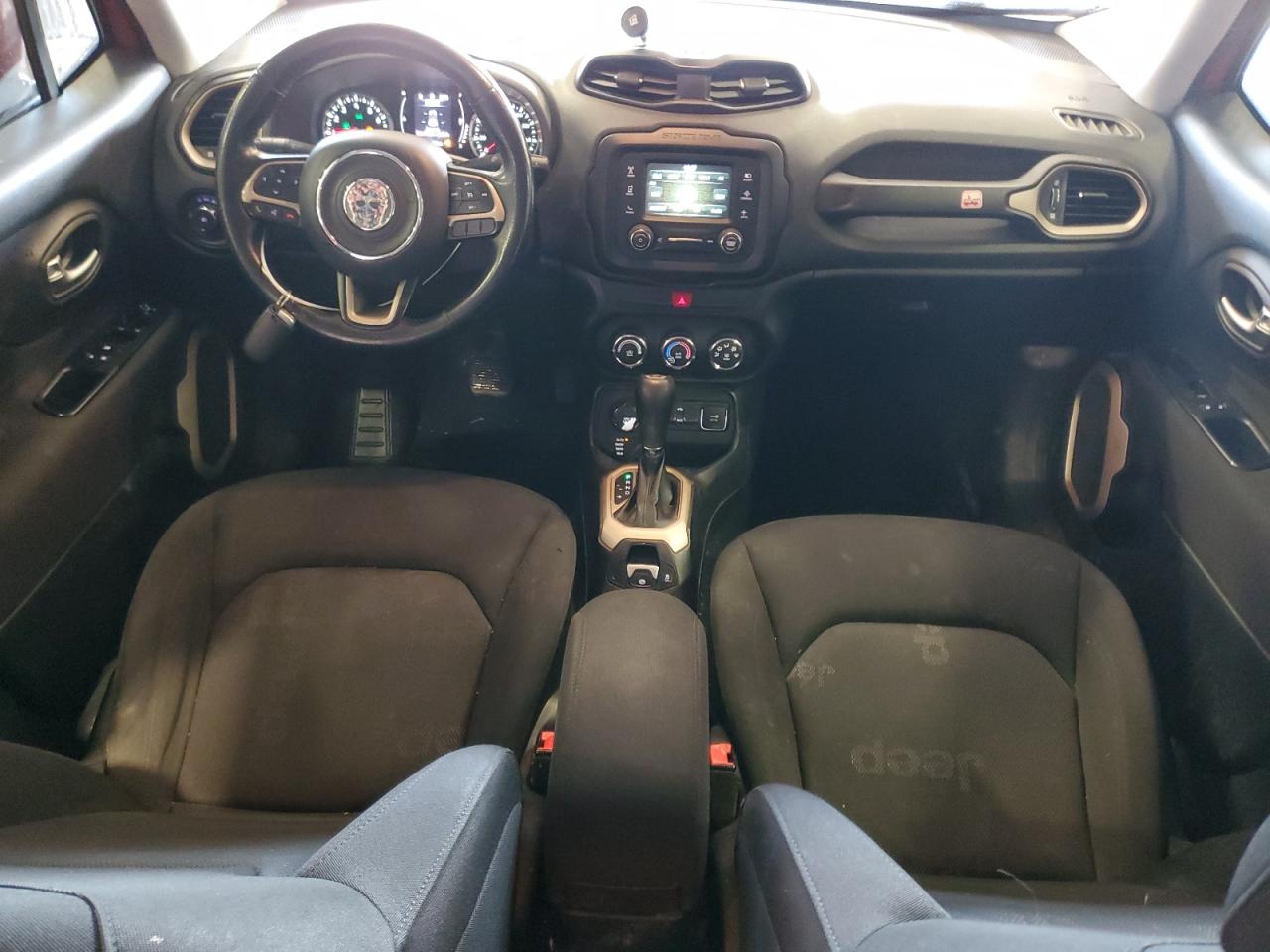 2016 Jeep Renegade - Image 8