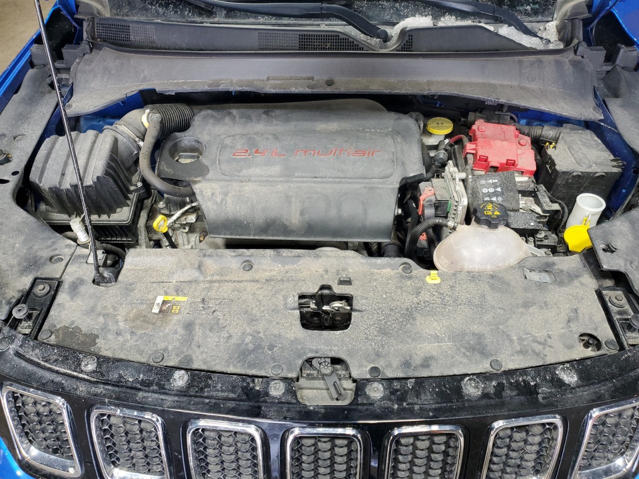 2019 Jeep Compass - Image 13