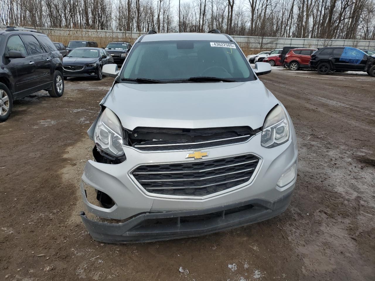 2017 Chevrolet Equinox - Image 5