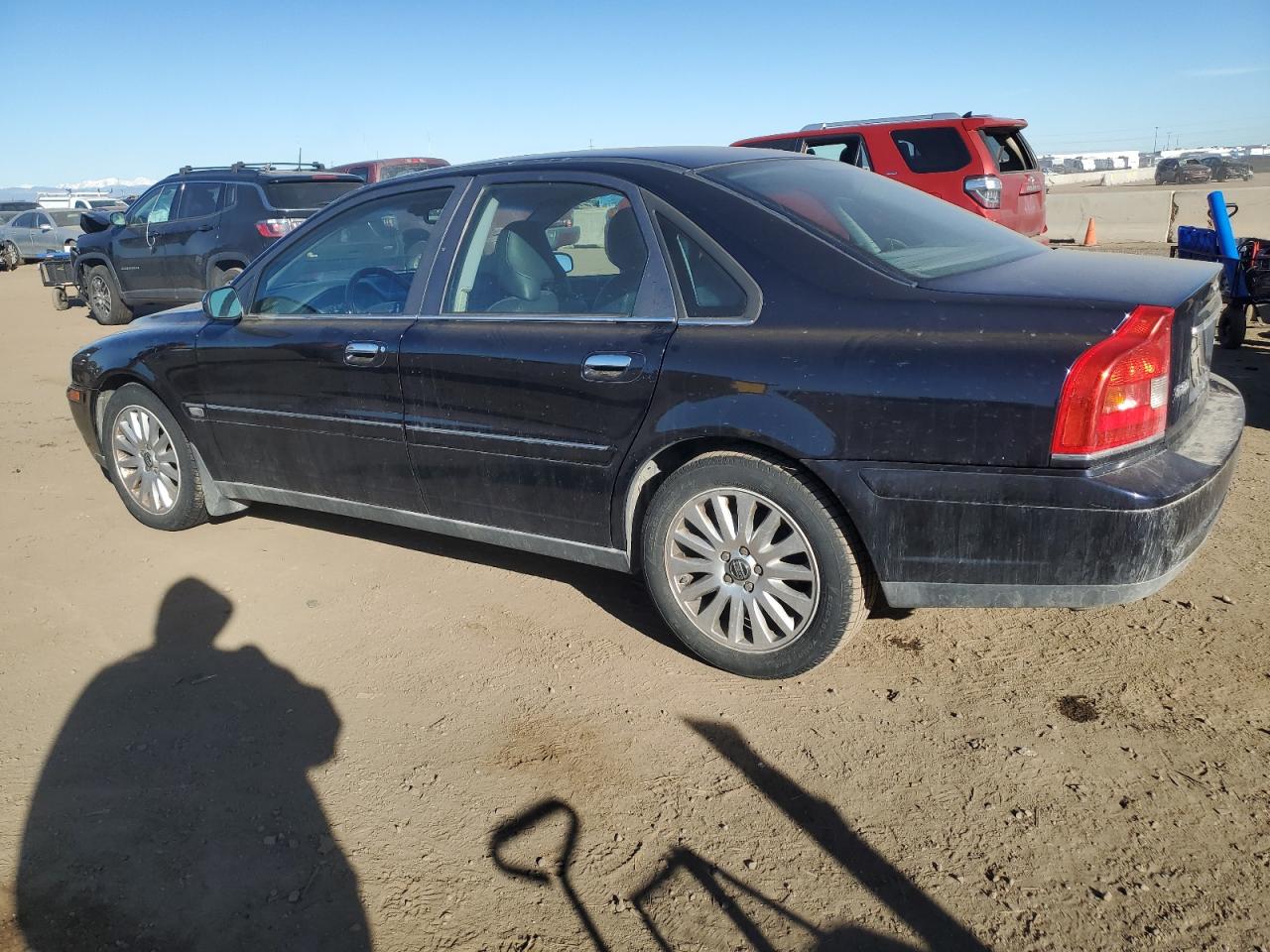 2005 Volvo S80 - Image 2