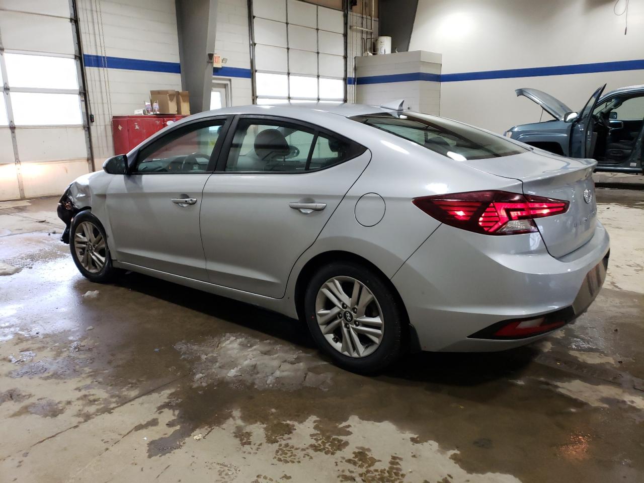 2020 Hyundai Elantra - Image 2