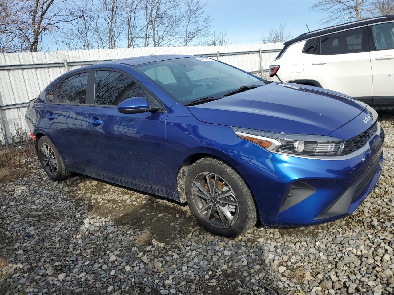 2022 Kia Forte - Image 4