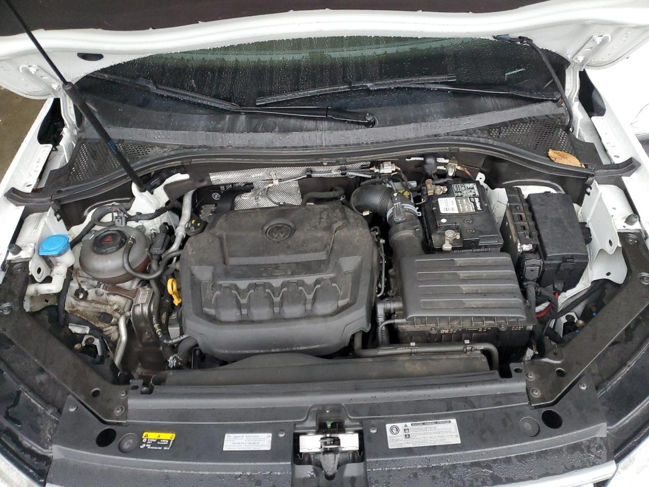 2019 Volkswagen Tiguan - Image 12