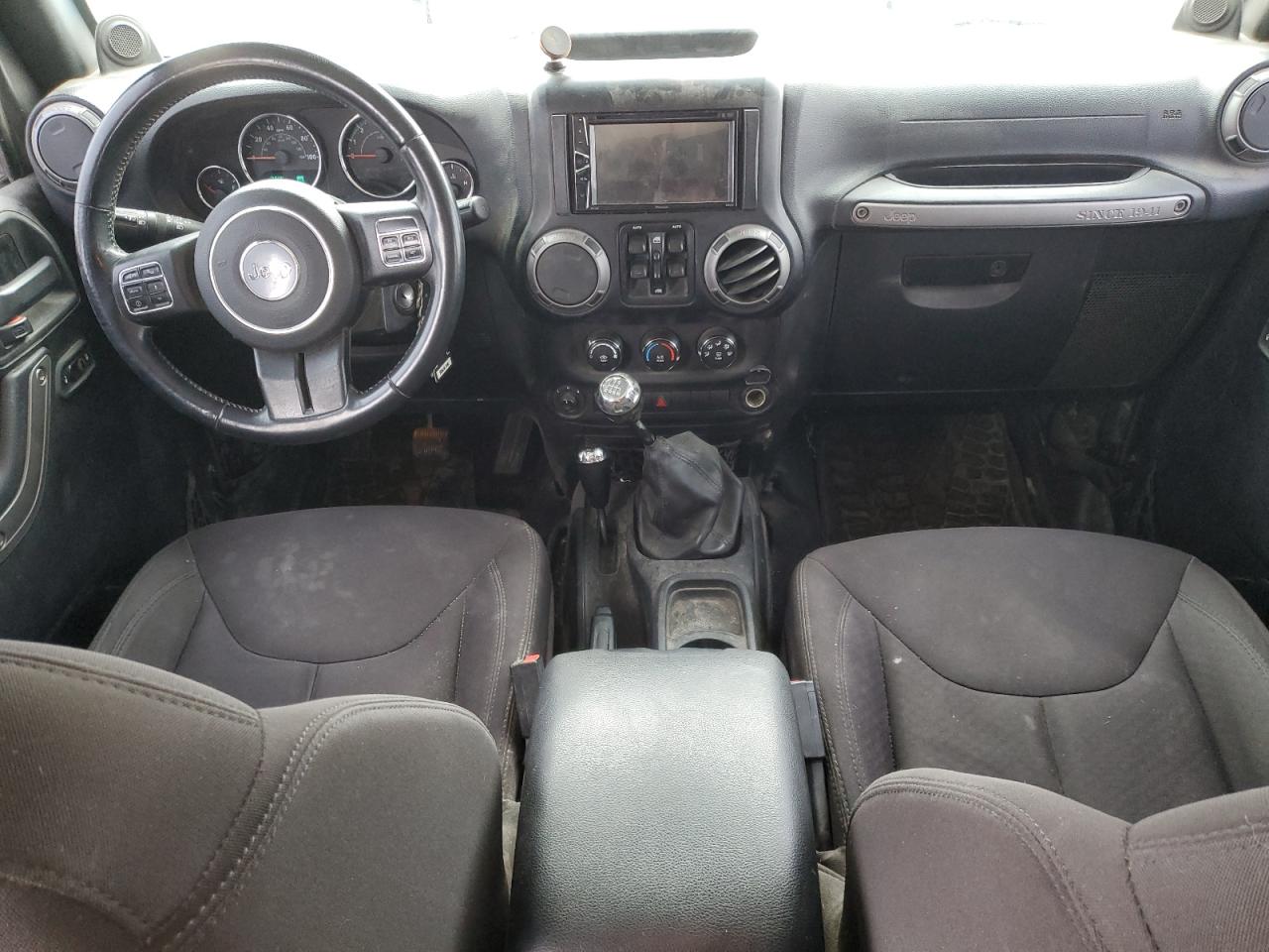2014 Jeep Wrangler - Image 8
