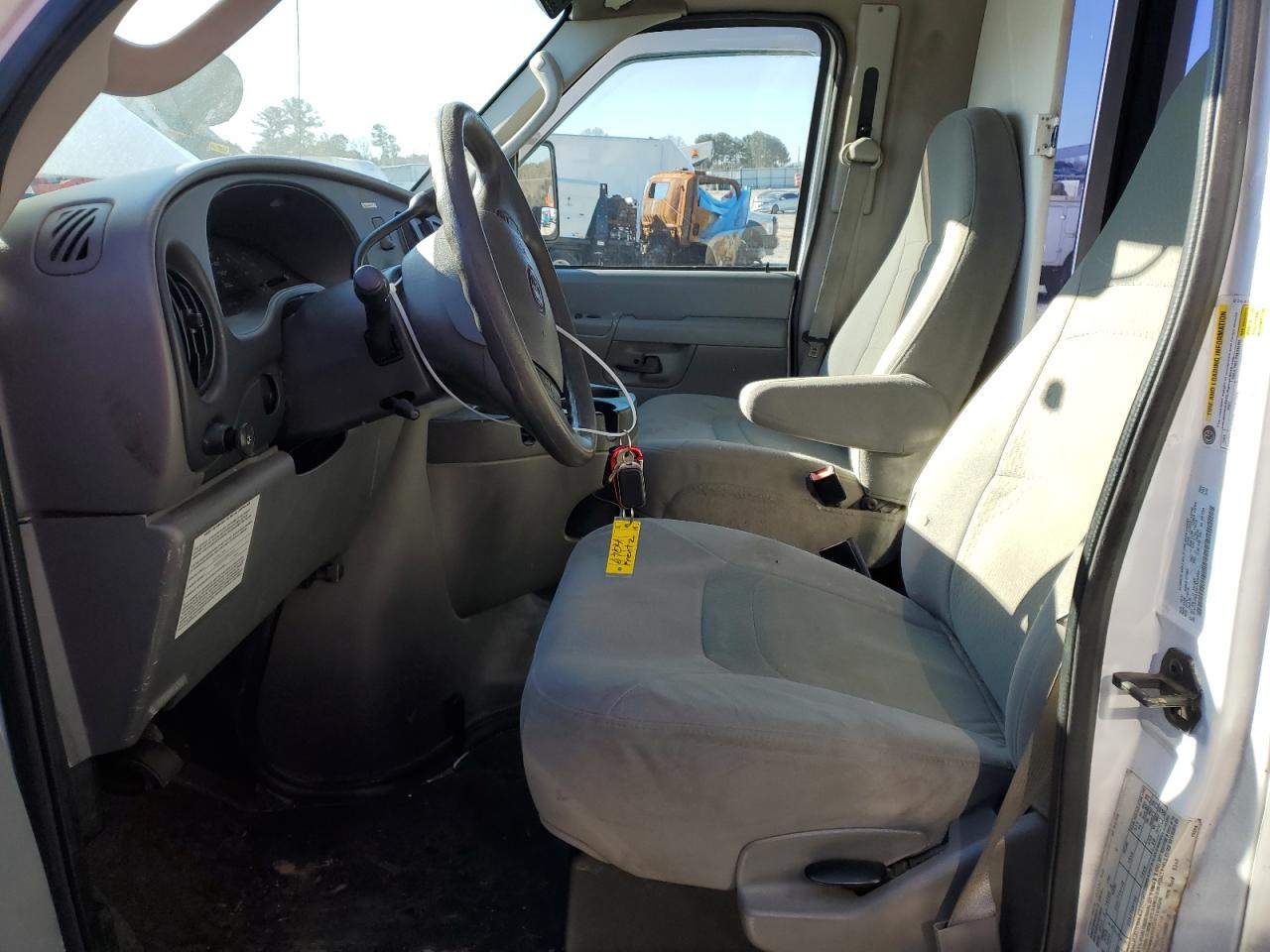 2008 Ford Econoline - Image 7