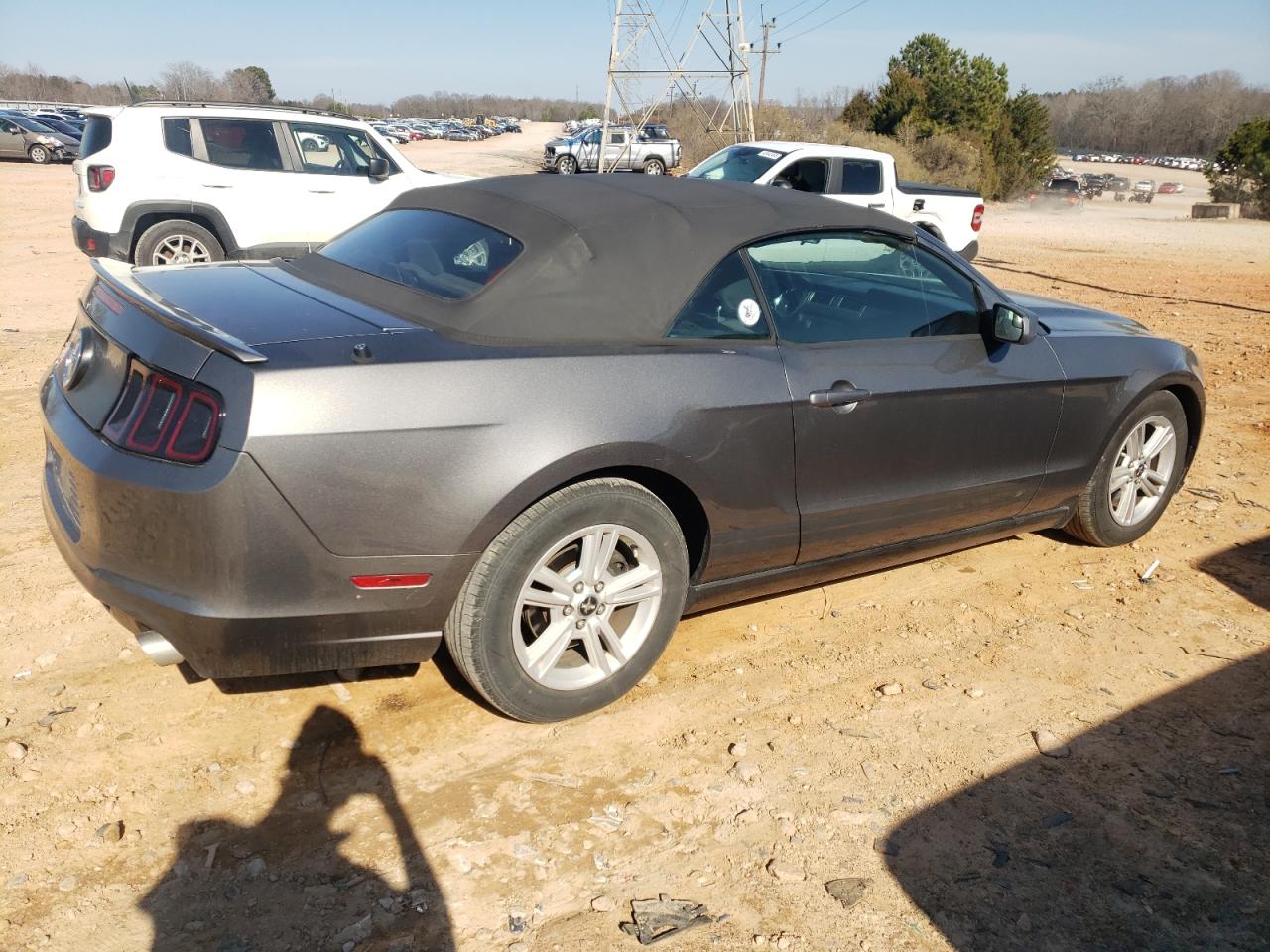 2013 Ford Mustang - Image 3