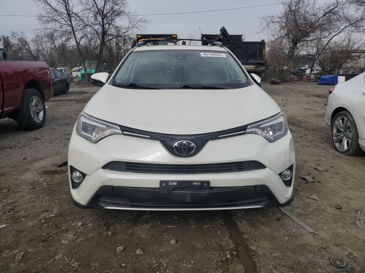 2018 Toyota RAV 4 - Image 5