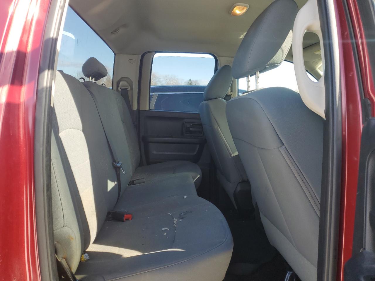 2014 RAM 1500 - Image 10