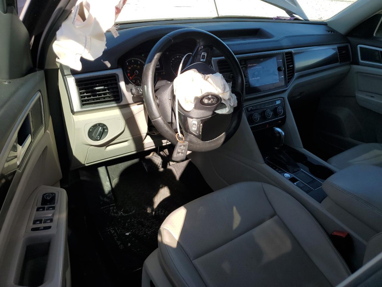 2018 Volkswagen Atlas - Image 8