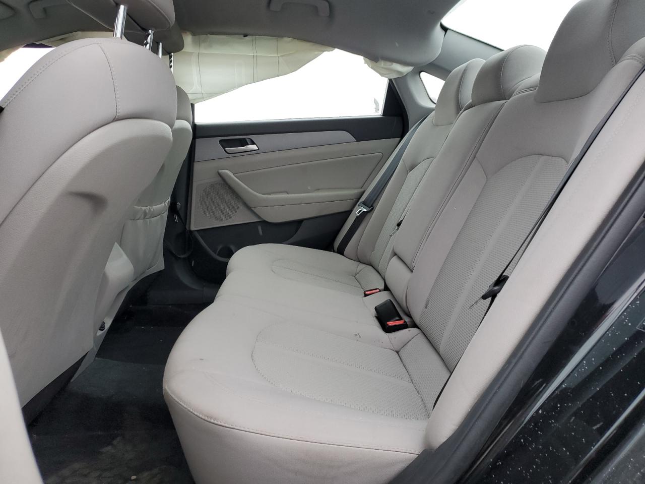 2018 Hyundai Sonata - Image 10