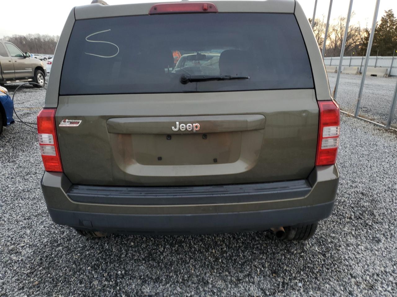 2016 Jeep Liberty (Patriot) - Image 6