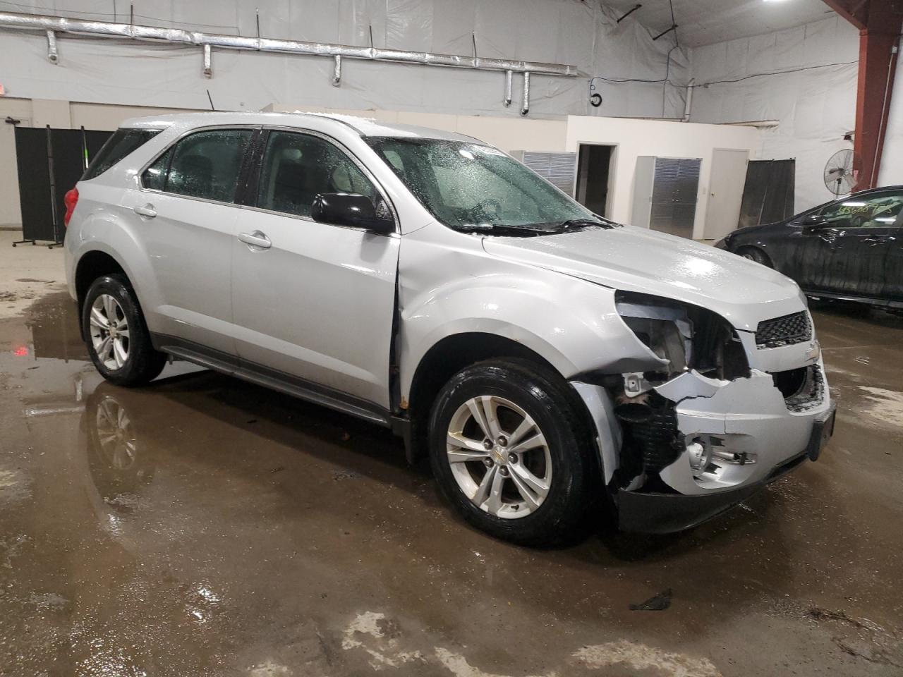 2015 Chevrolet Equinox - Image 4