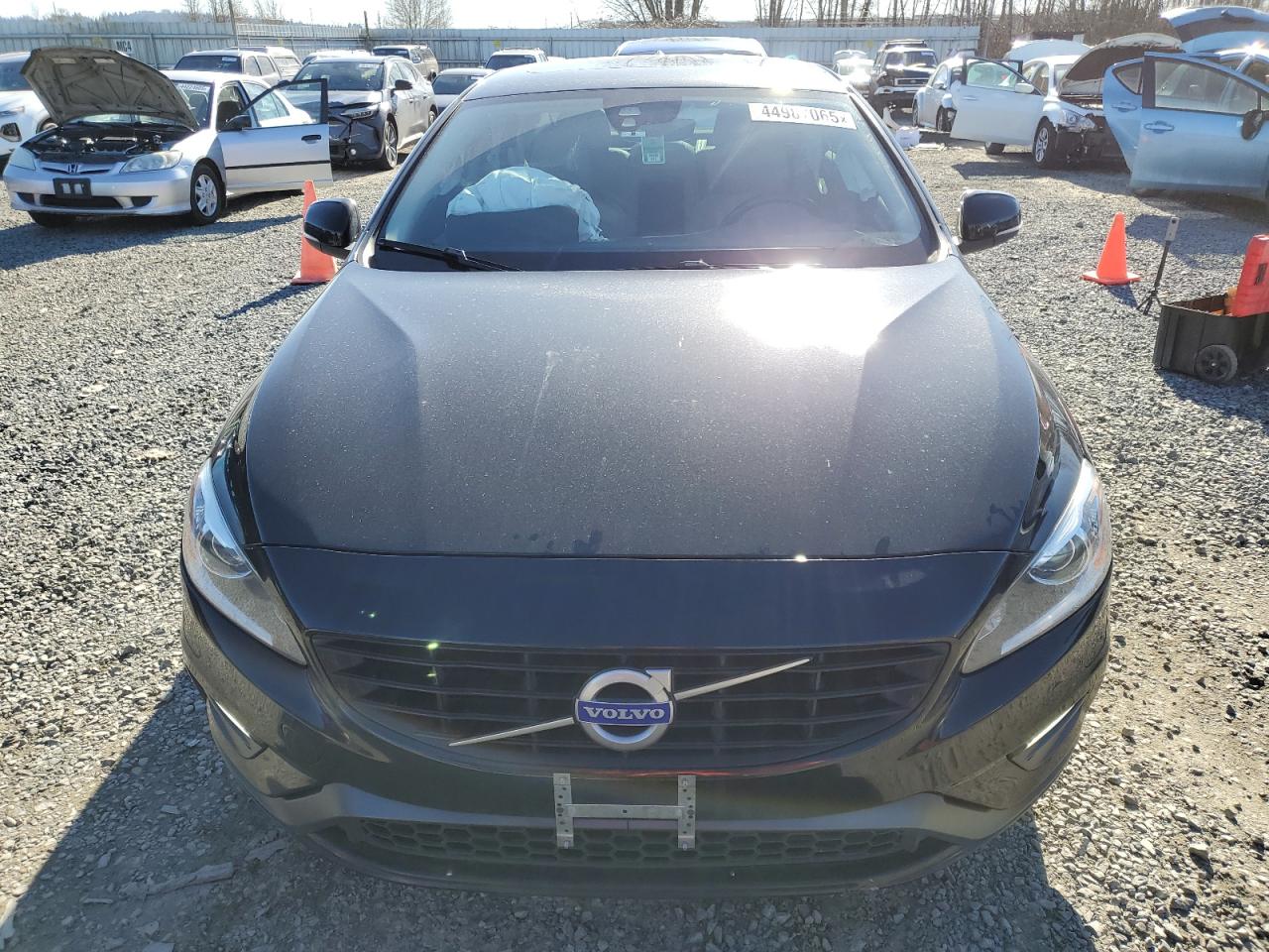 2018 Volvo S60 - Image 5