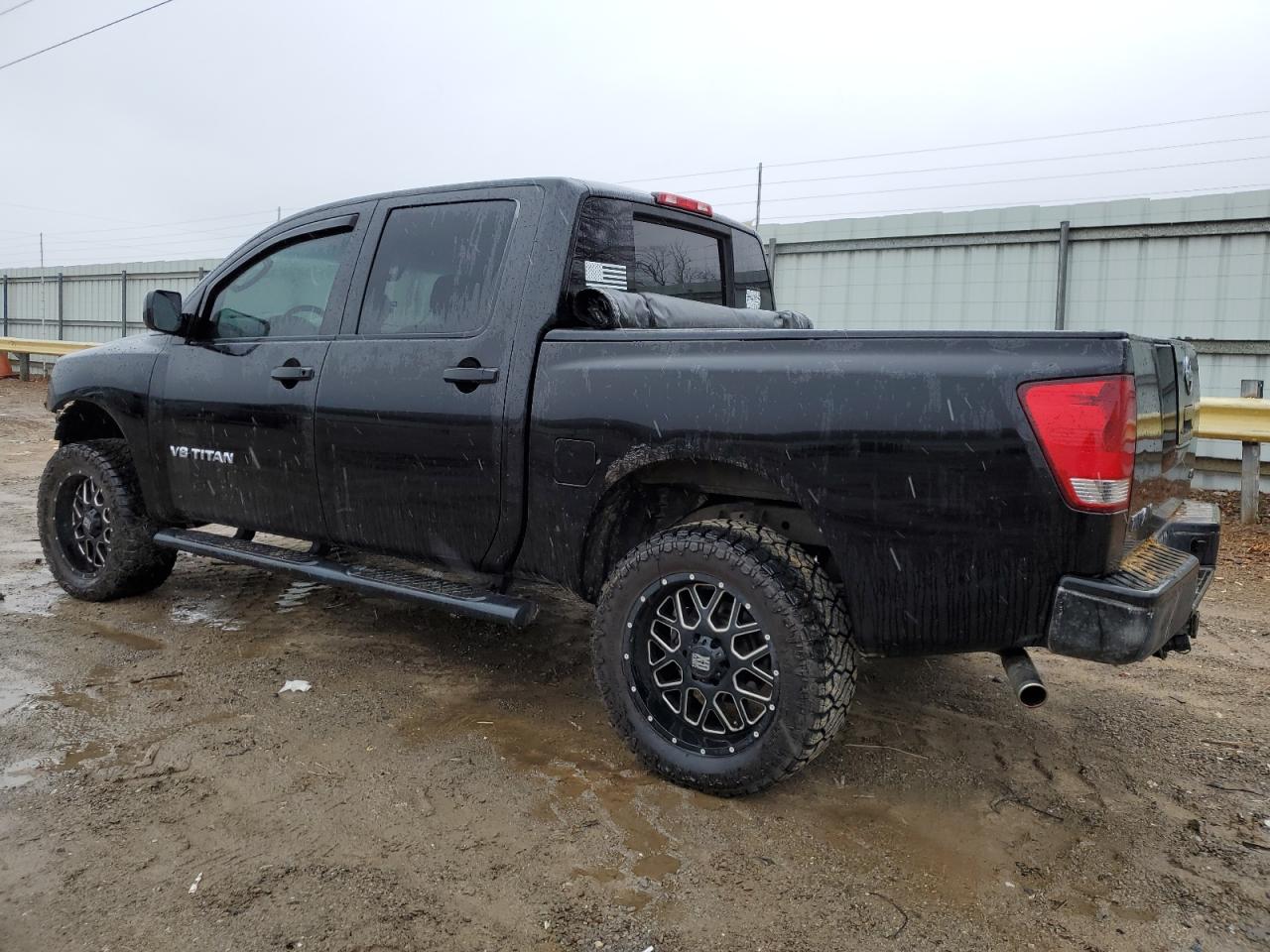 2008 Nissan Titan - Image 2