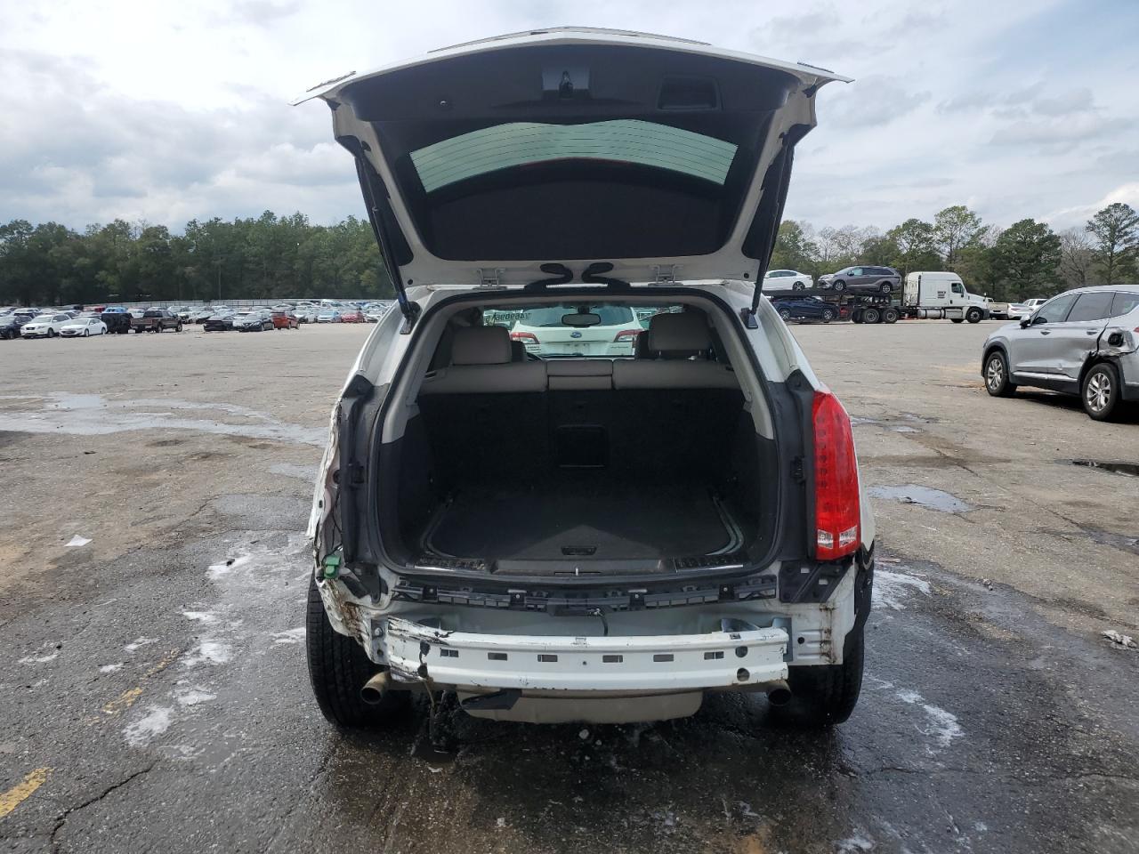 2015 Cadillac SRX - Image 6