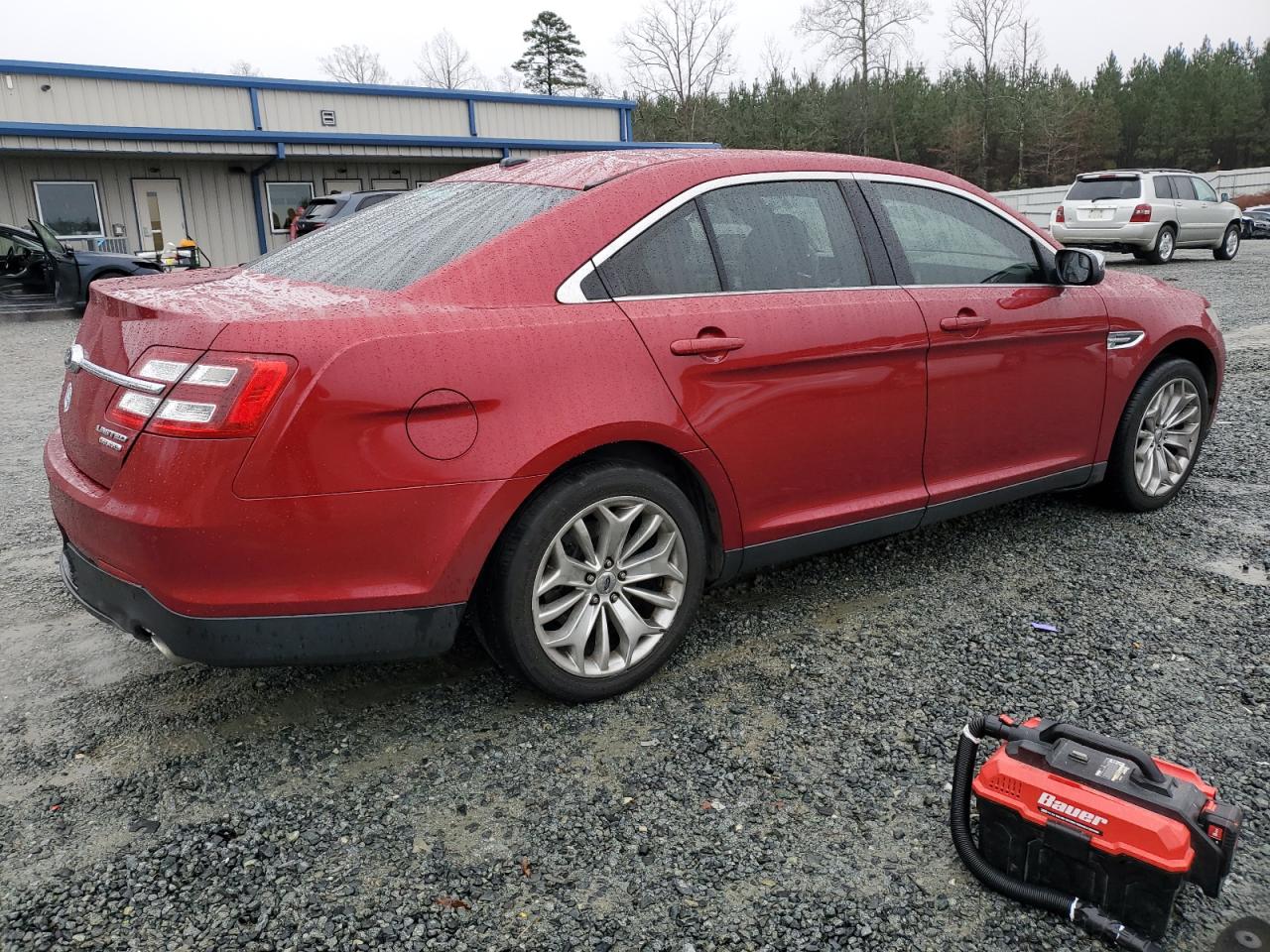 2014 Ford Taurus - Image 3