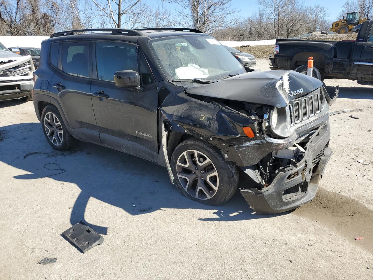2017 Jeep Renegade - Image 4