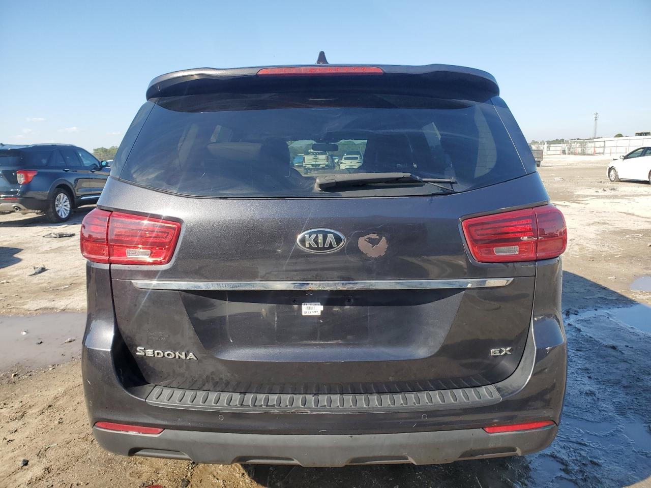 2020 Kia Sedona - Image 6