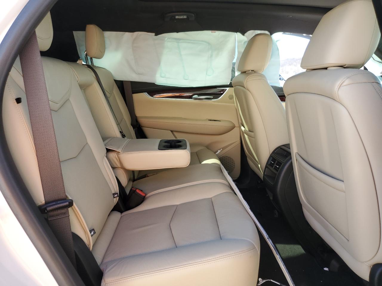 2019 Cadillac XT5 - Image 11