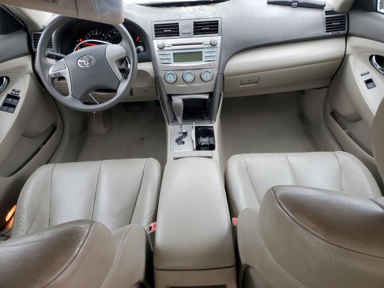 2009 Toyota Camry - Image 8