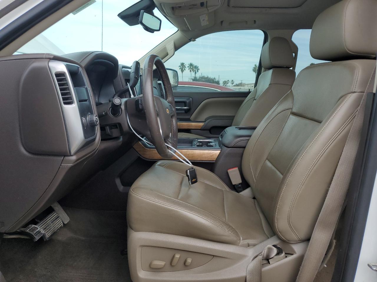 2016 Chevrolet Silverado - Image 6
