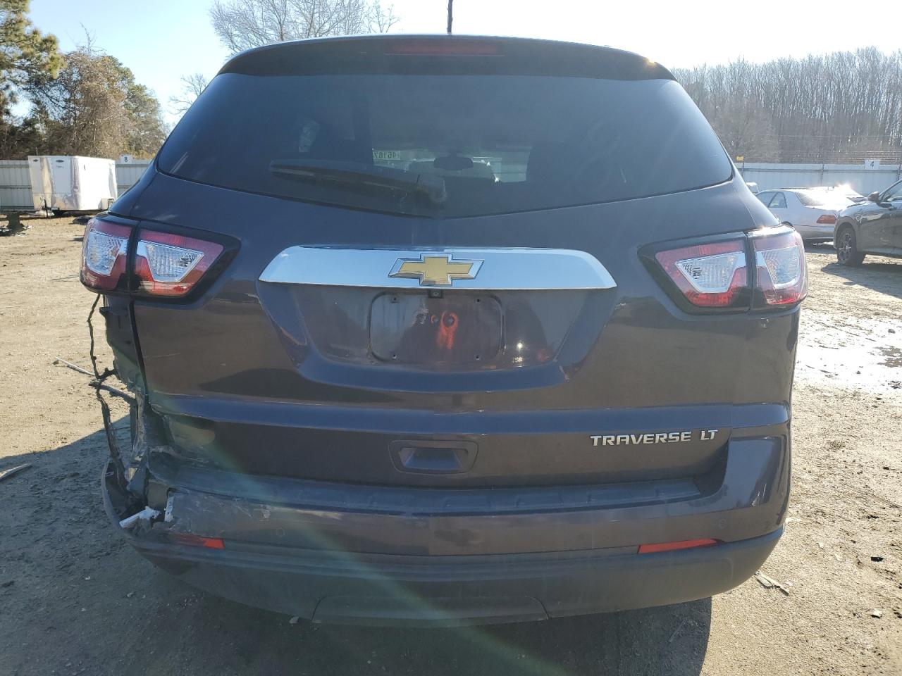 2015 Chevrolet Traverse - Image 6