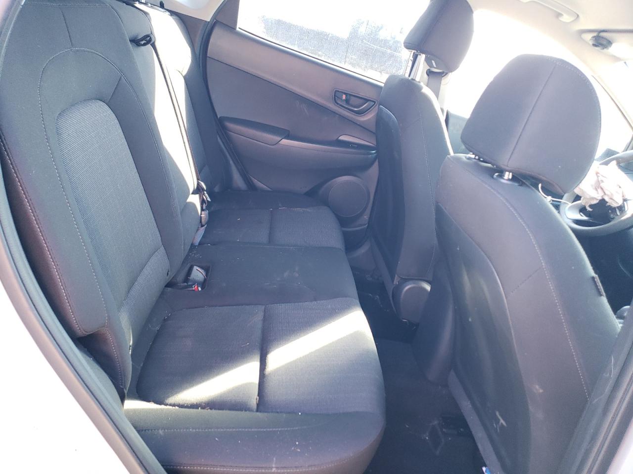 2022 Hyundai Kona - Image 12