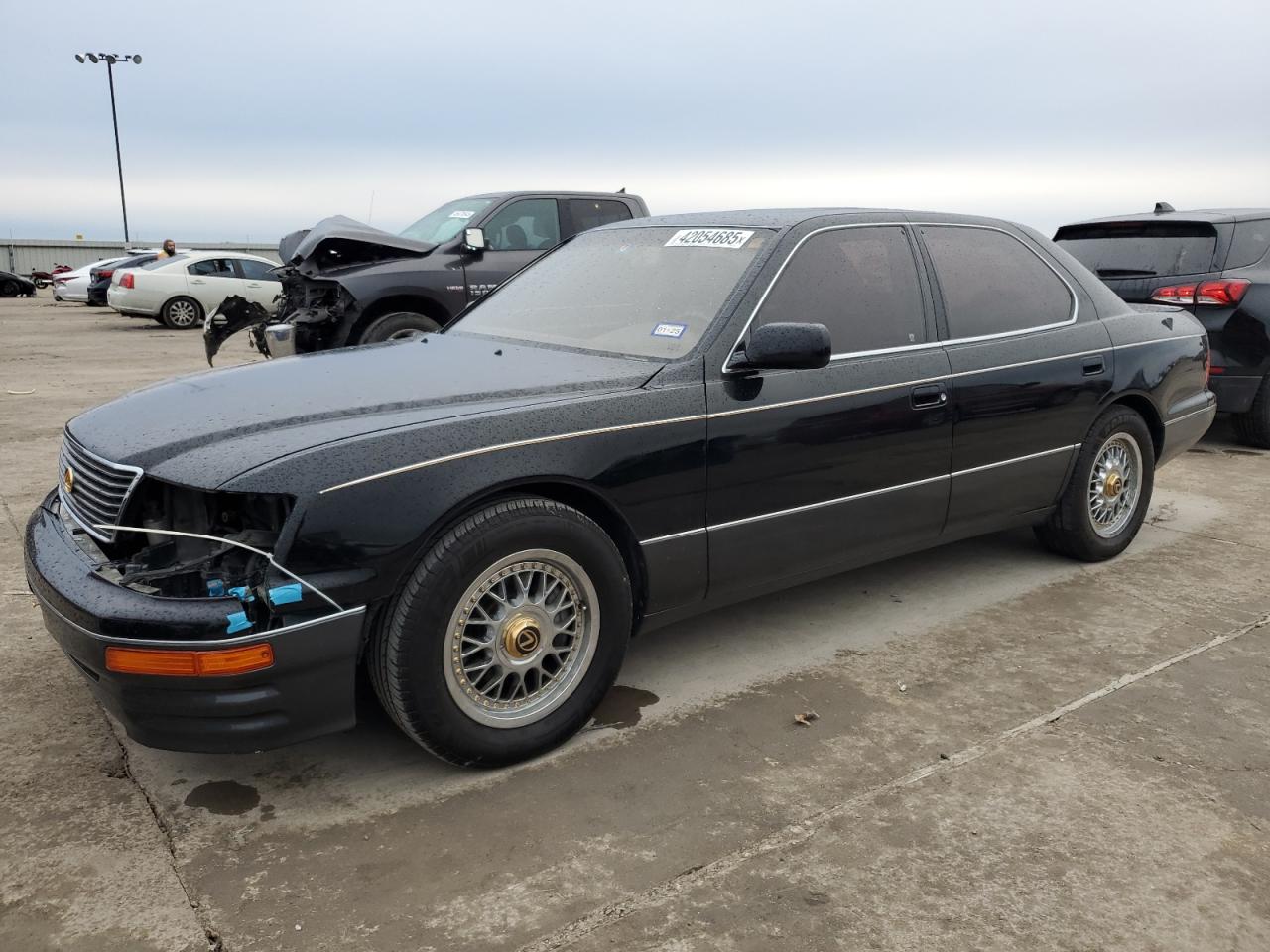 1996 Lexus LS - Image 1