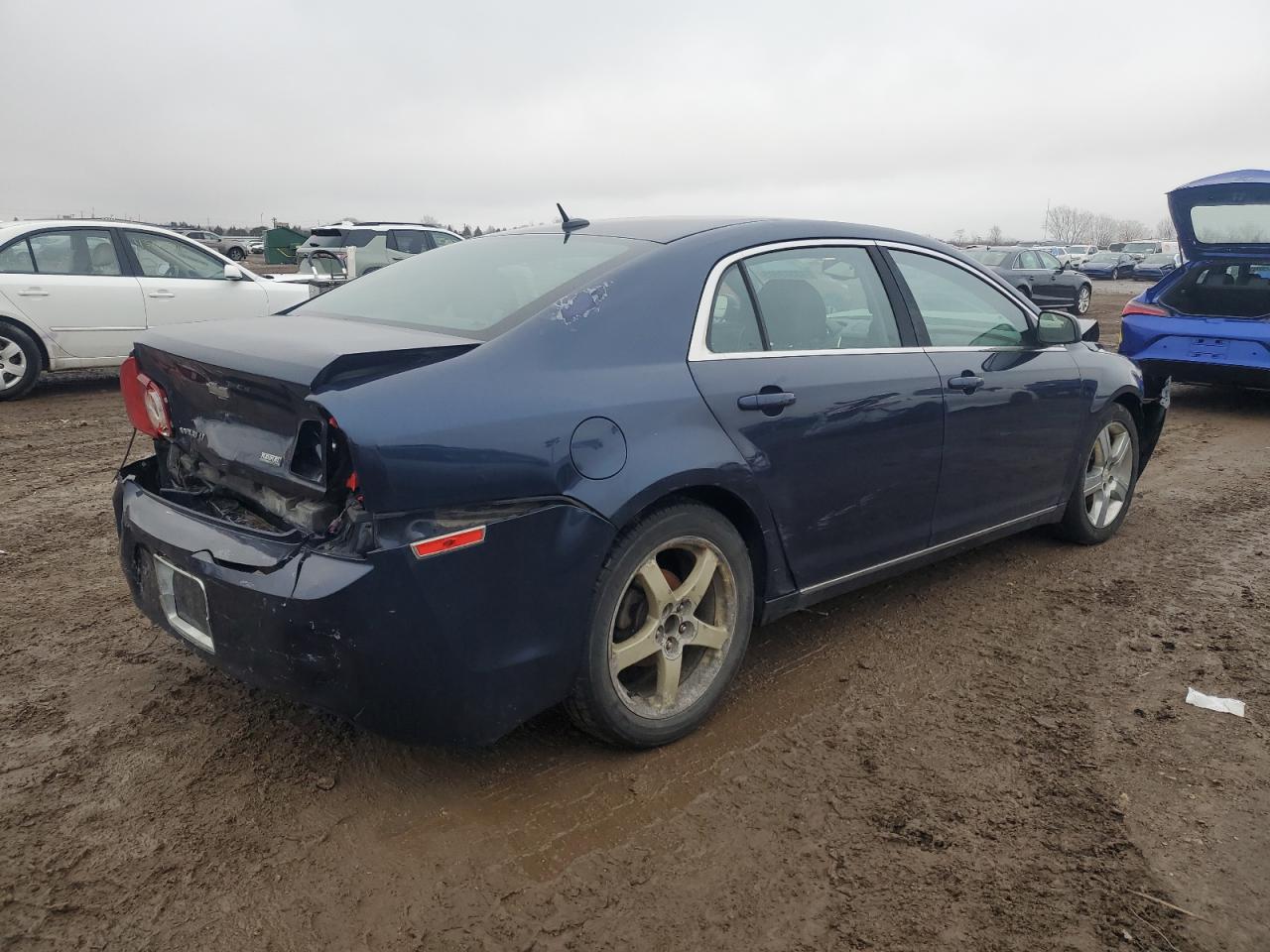 2011 Chevrolet Malibu - Image 3