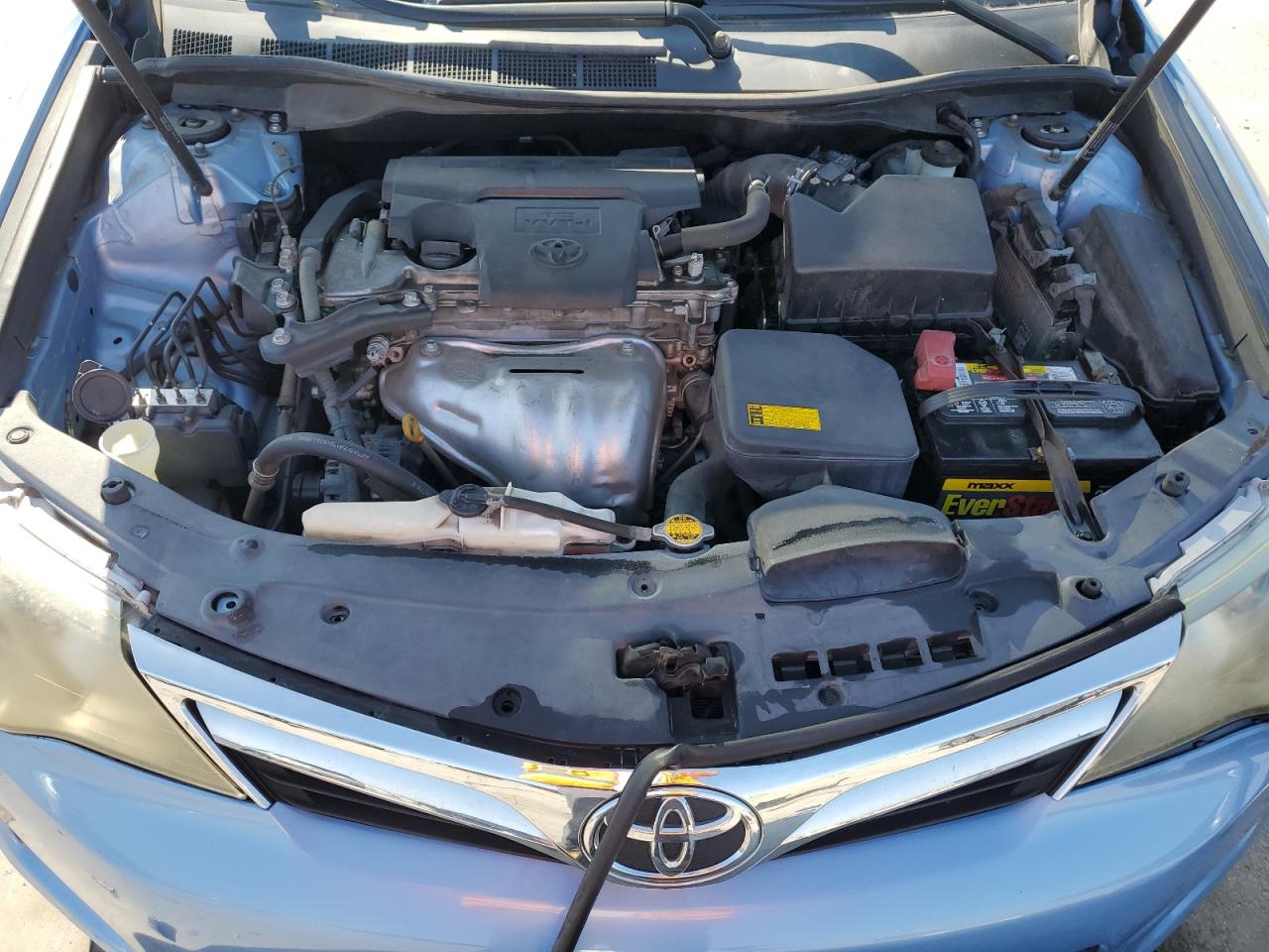 2012 Toyota Camry - Image 11