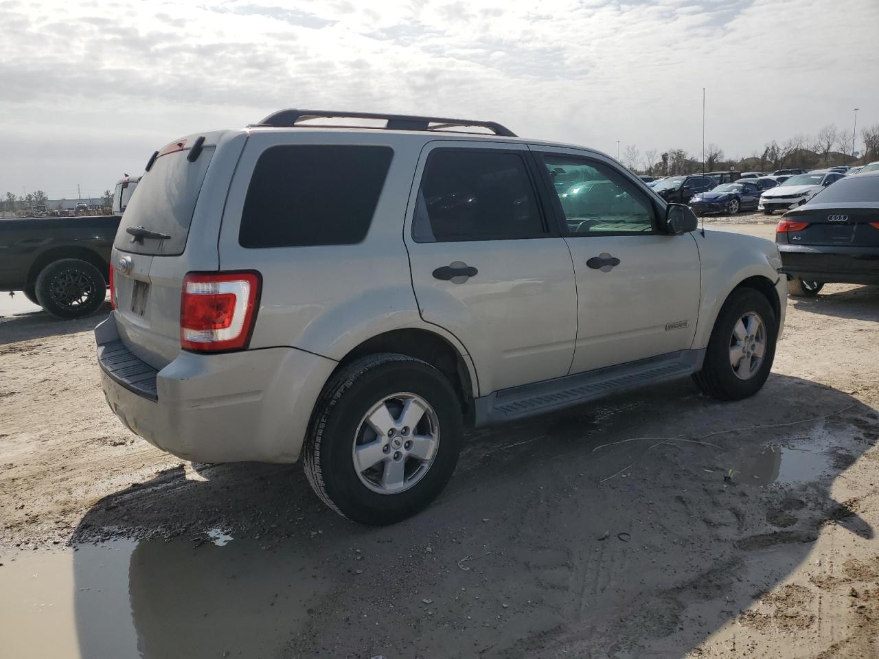 2008 Ford Escape - Image 3